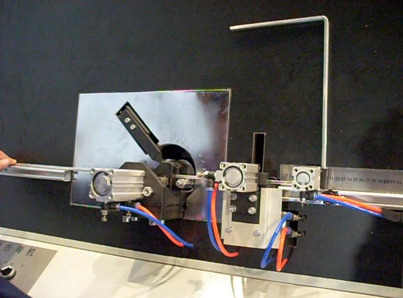 Insulating Glass Aluminium Spacer Bar Bending Machine 2 Insulating Glass Aluminium Spacer Bar Bending Machine 2