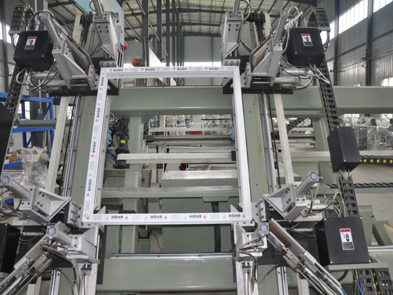 Four Head Welding Machine Four Head Welding Machine