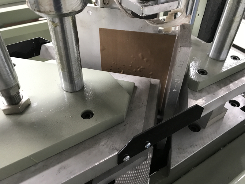 Top front and top back clamps Top front and top back clamps