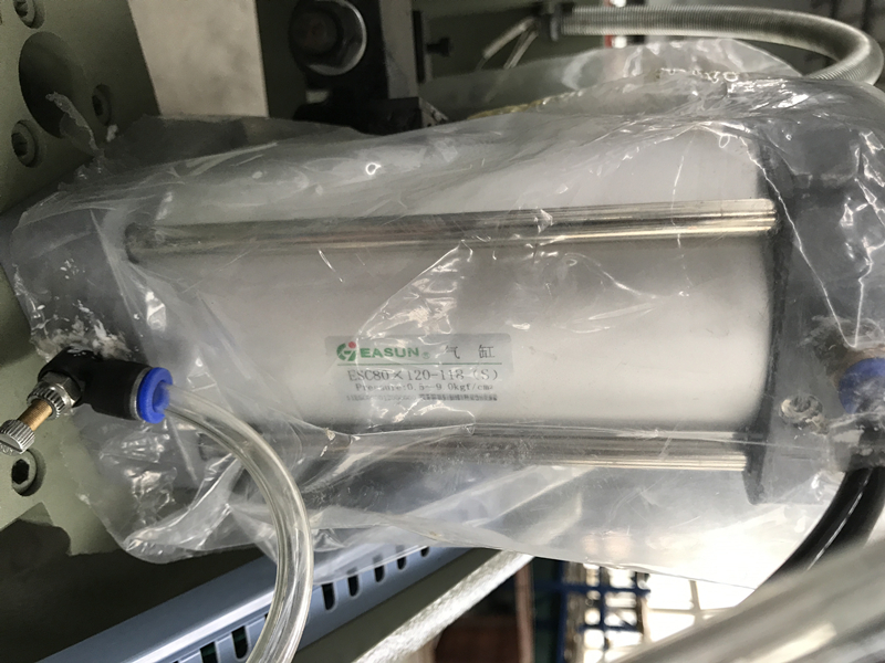 Pressing cylinder of Single Head PVC Window Welding Machine Pressing cylinder of Single Head PVC Window Welding Machine