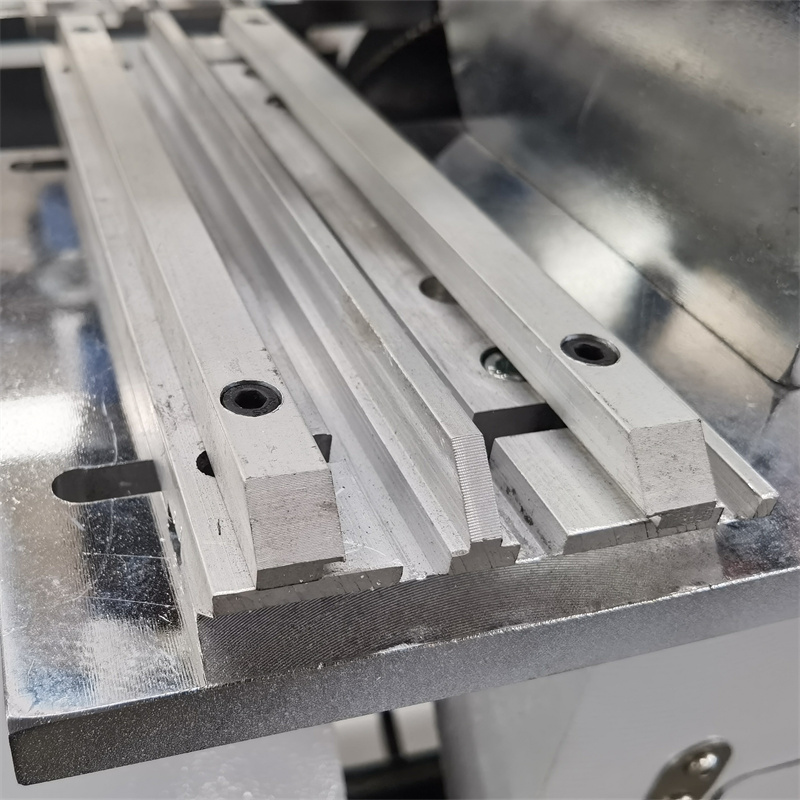 universal backing plate of UPVC bead cutting machine universal backing plate of UPVC bead cutting machine