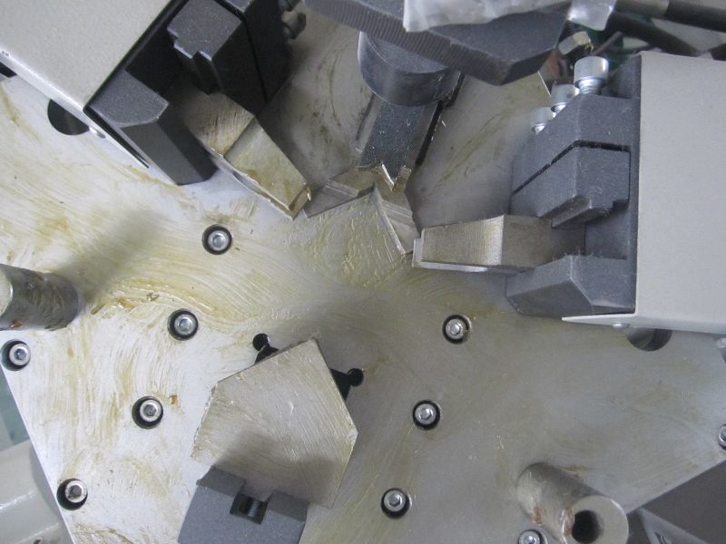 Corner Crimping Corner Crimping