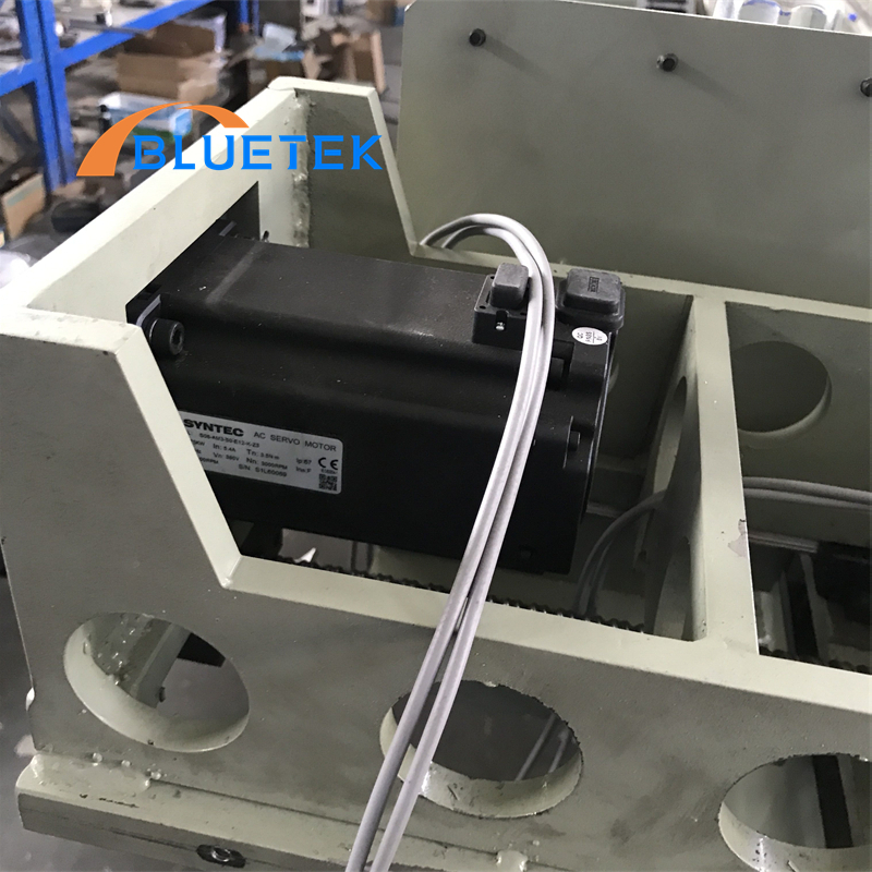 AC servo motors - UPVC Window CNC Milling Machine AC servo motors - UPVC Window CNC Milling Machine