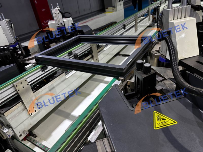 CNC Crimping Machine for Aluminium Windows for Sale CNC Crimping Machine for Aluminium Windows for Sale