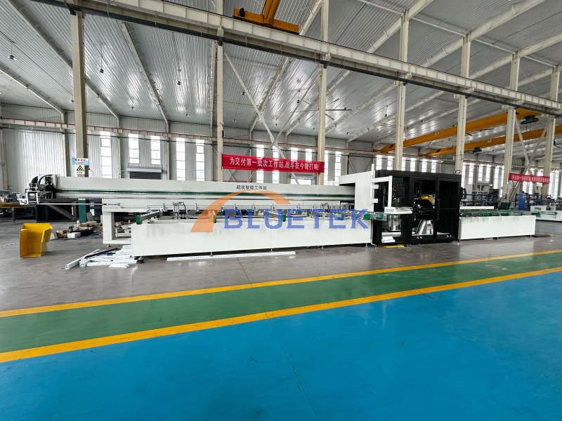 appearance of UPVC Window Door Machining Center SZA500 appearance of UPVC Window Door Machining Center SZA500